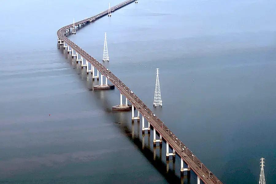 San Mateo-Hayward Bridge, links the San Francisco Peninsula with the East Bay
