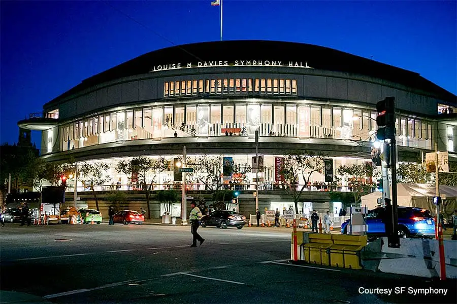 Exterior of symphony hall in San Francisco in the evening