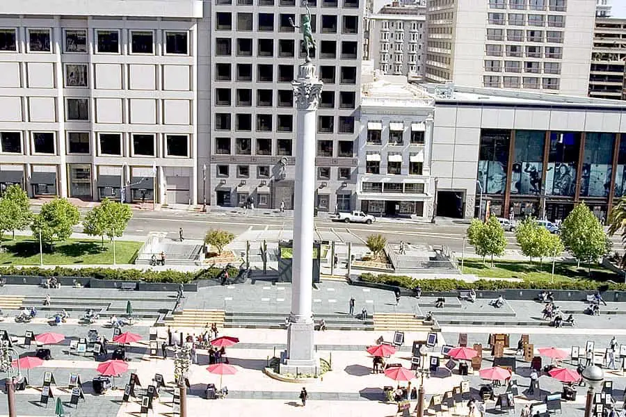 Dewey Monument in Union Square