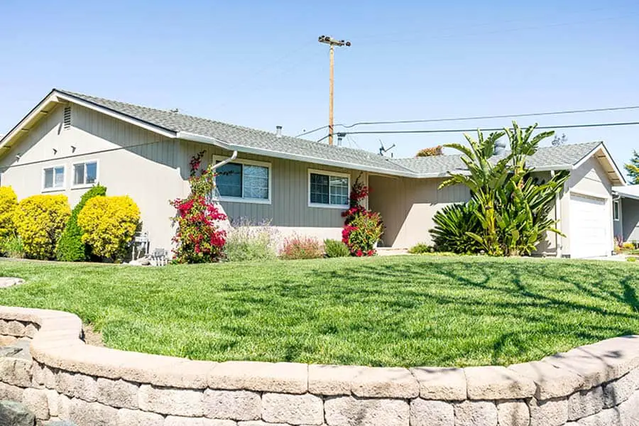 House with beautiful yard and plants