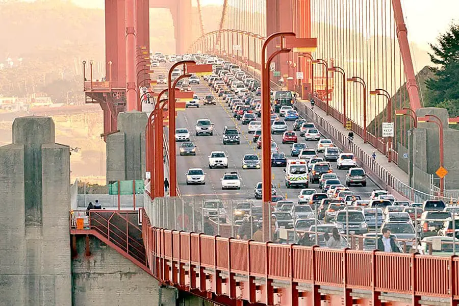 Congested traffic on the Golden Gate Bridge