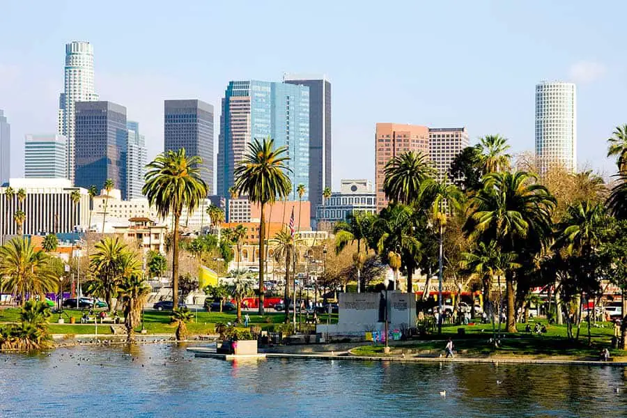 Water front memorial with Los Angeles skyline ion horizon